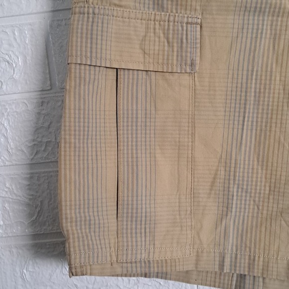 Patagonia Men's Plaid Cargo Shorts 40 - Picture 3 of 8